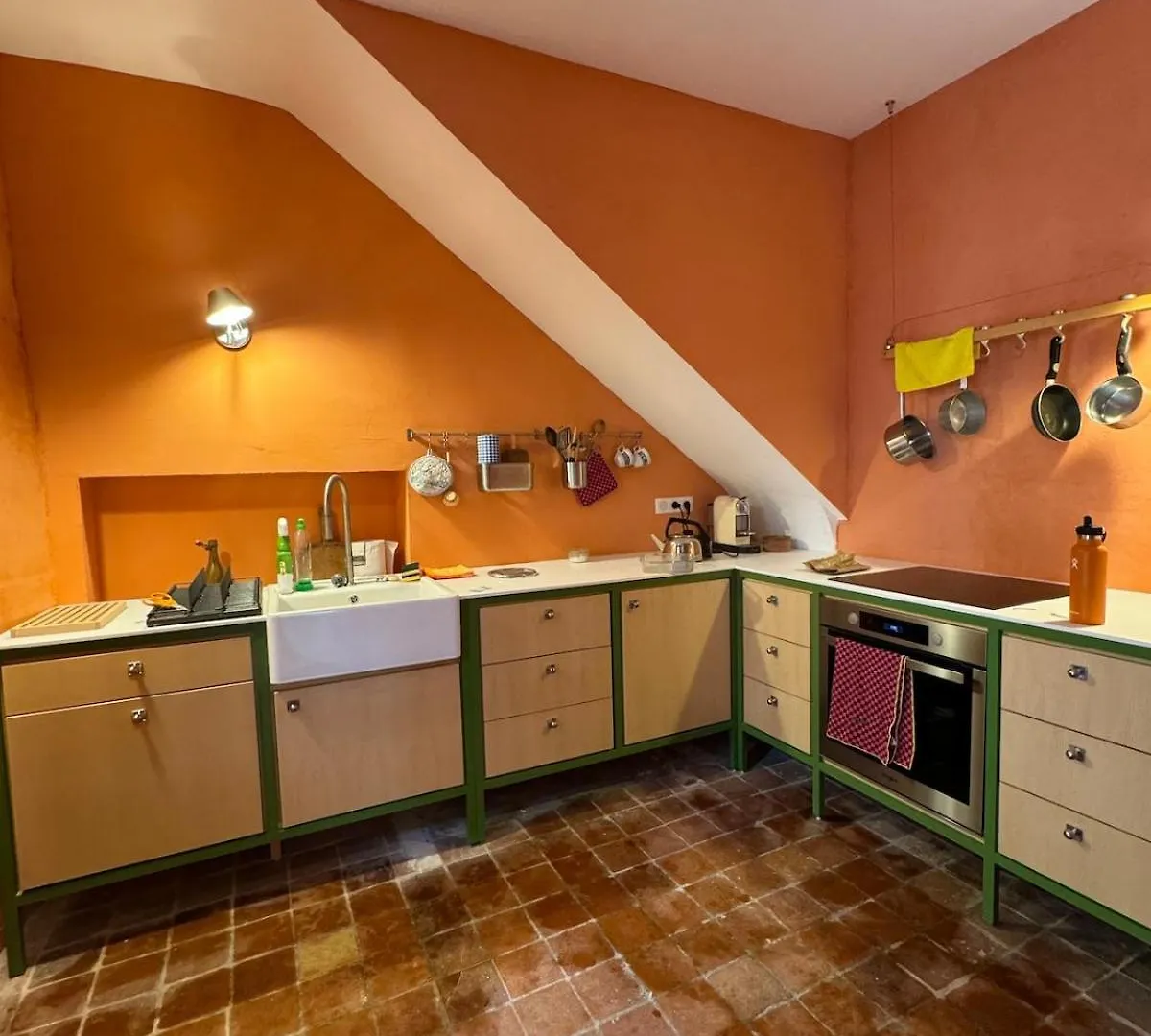 Le Charme Au Centre Du Village Menerbes