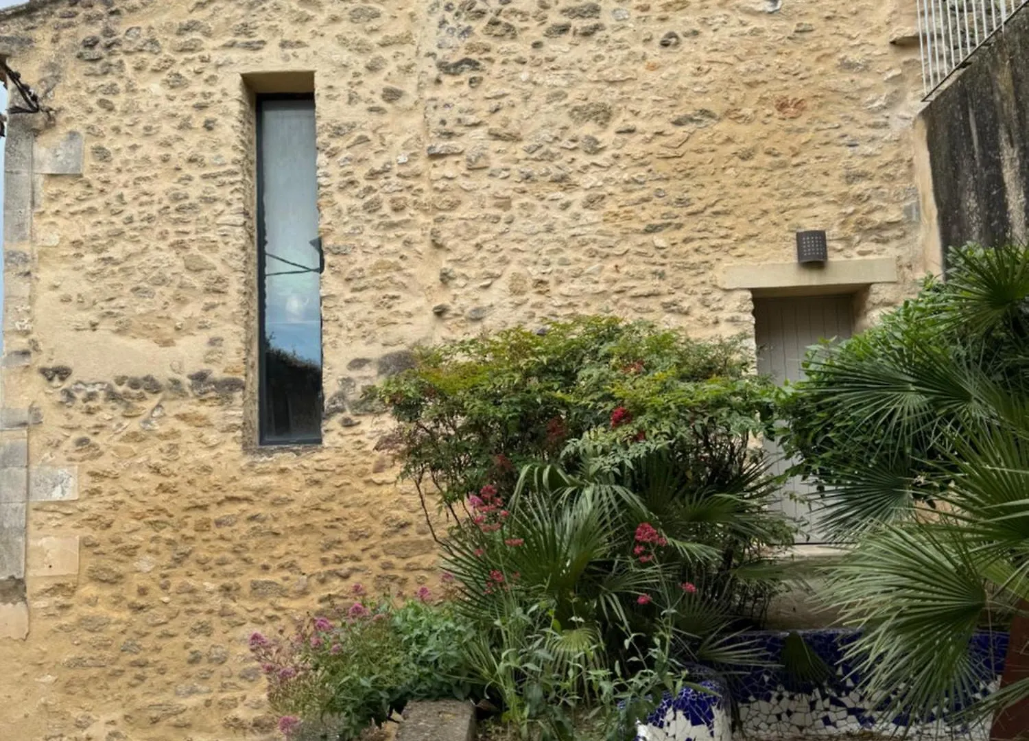 Le Charme Au Centre Du Village Menerbes